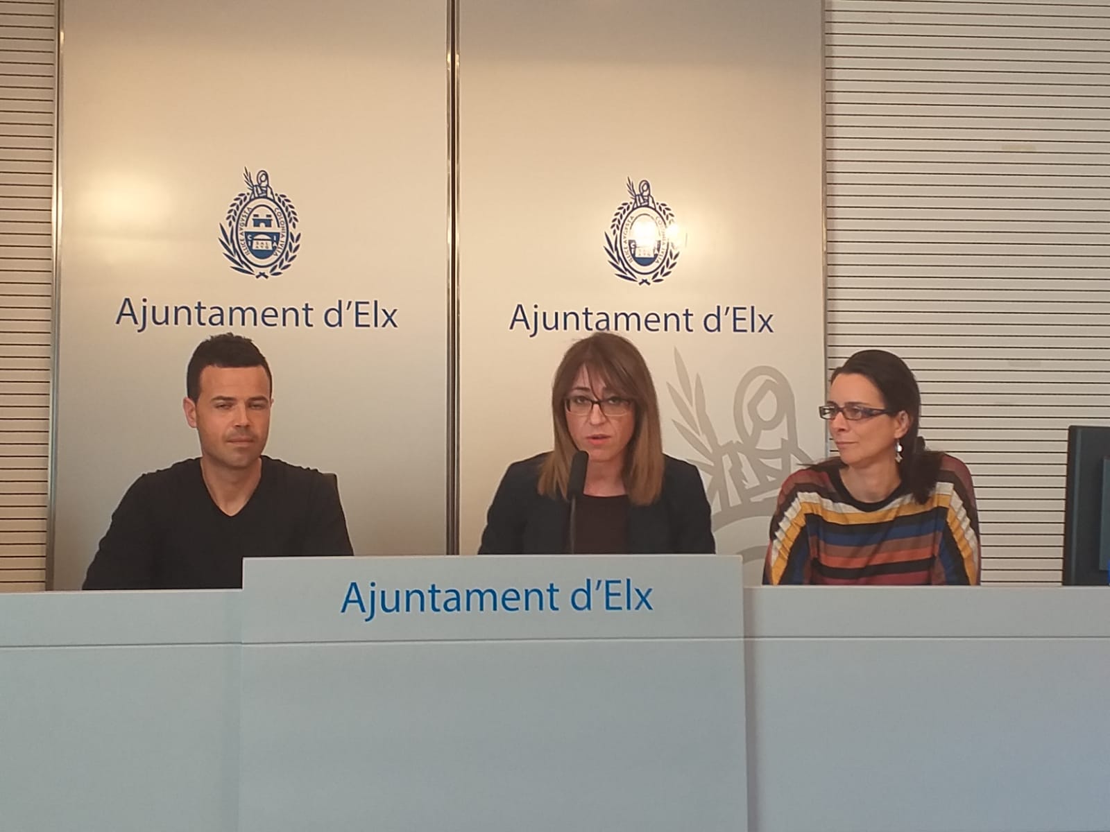 El Ayuntamiento de Elche presenta el proyecto “Las niñas y niños nos cuentan el mundo. Fase II. Tomamos partido”